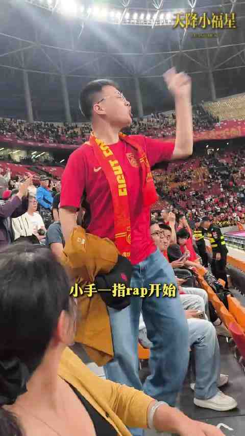 我們男足又迎來了新的退展 國足比賽