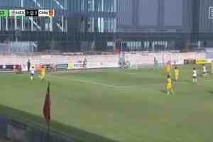 兩連敗！U17國足0-3墨西哥 鄺兆鐳屢造險(xiǎn)萬項(xiàng)失良機(jī)李鈞鵬送點(diǎn)